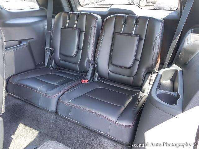 Ford Explorer 2017 photo 13